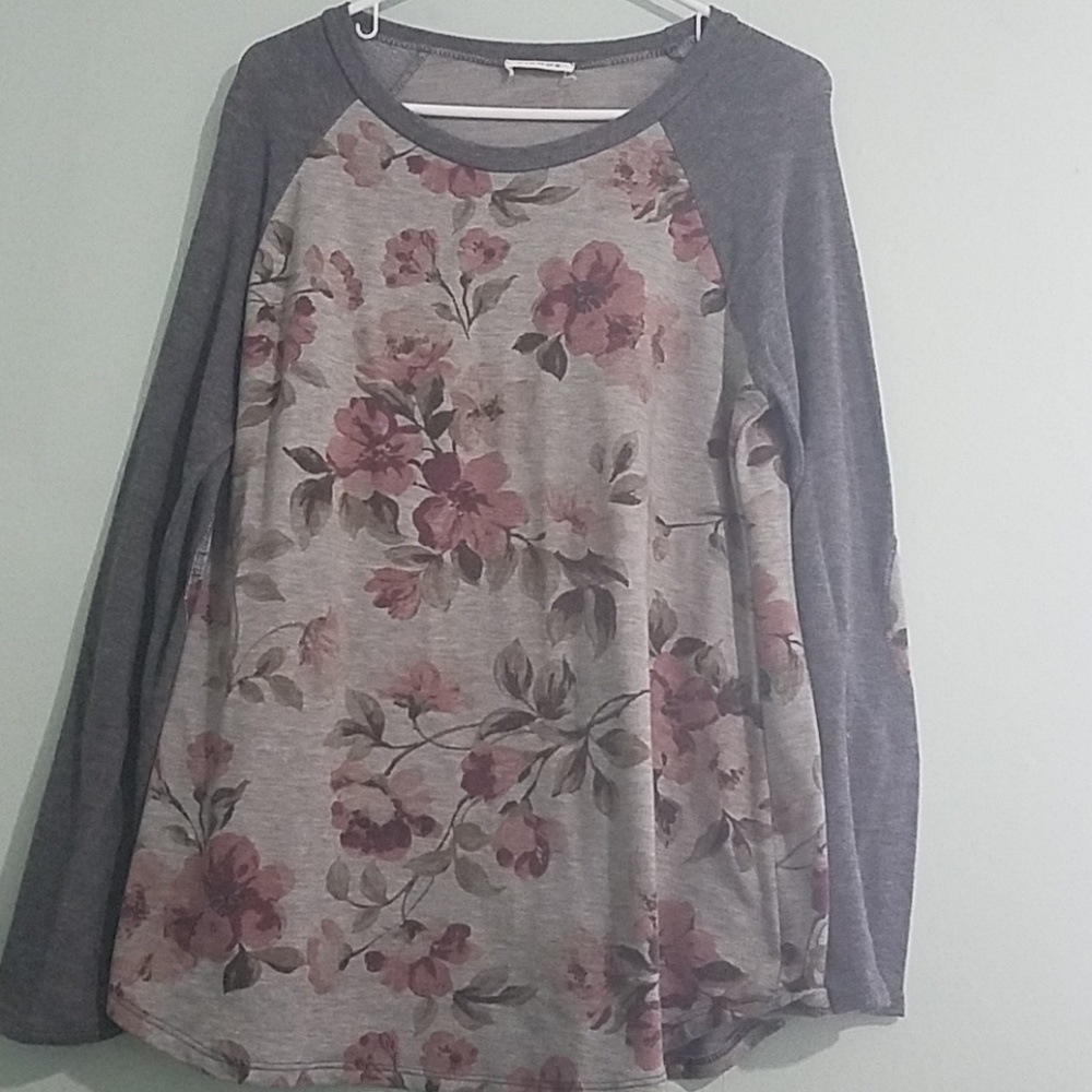 Long sleeve top